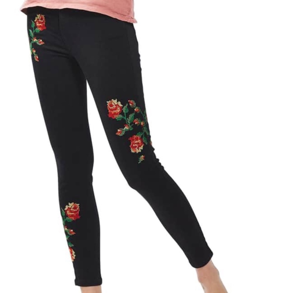 TOPSHOP Jamie embroidered jeans (31-32)